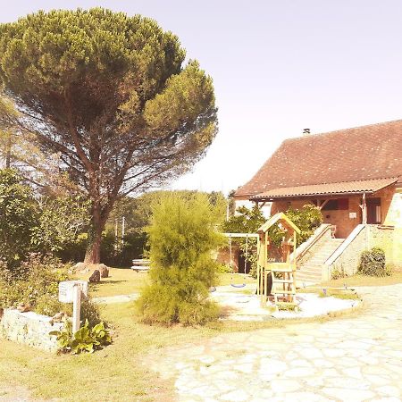Gite "Las Casitas Du Lot" Dans Le Perigord Frayssinet-le-Gelat Ngoại thất bức ảnh